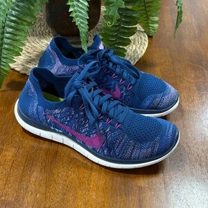 Nike Women's Navy and Magenta Sneakers